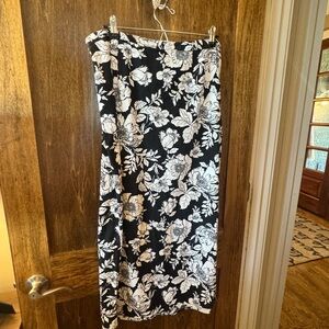Old Navy Black and White Floral Maxi Skirt